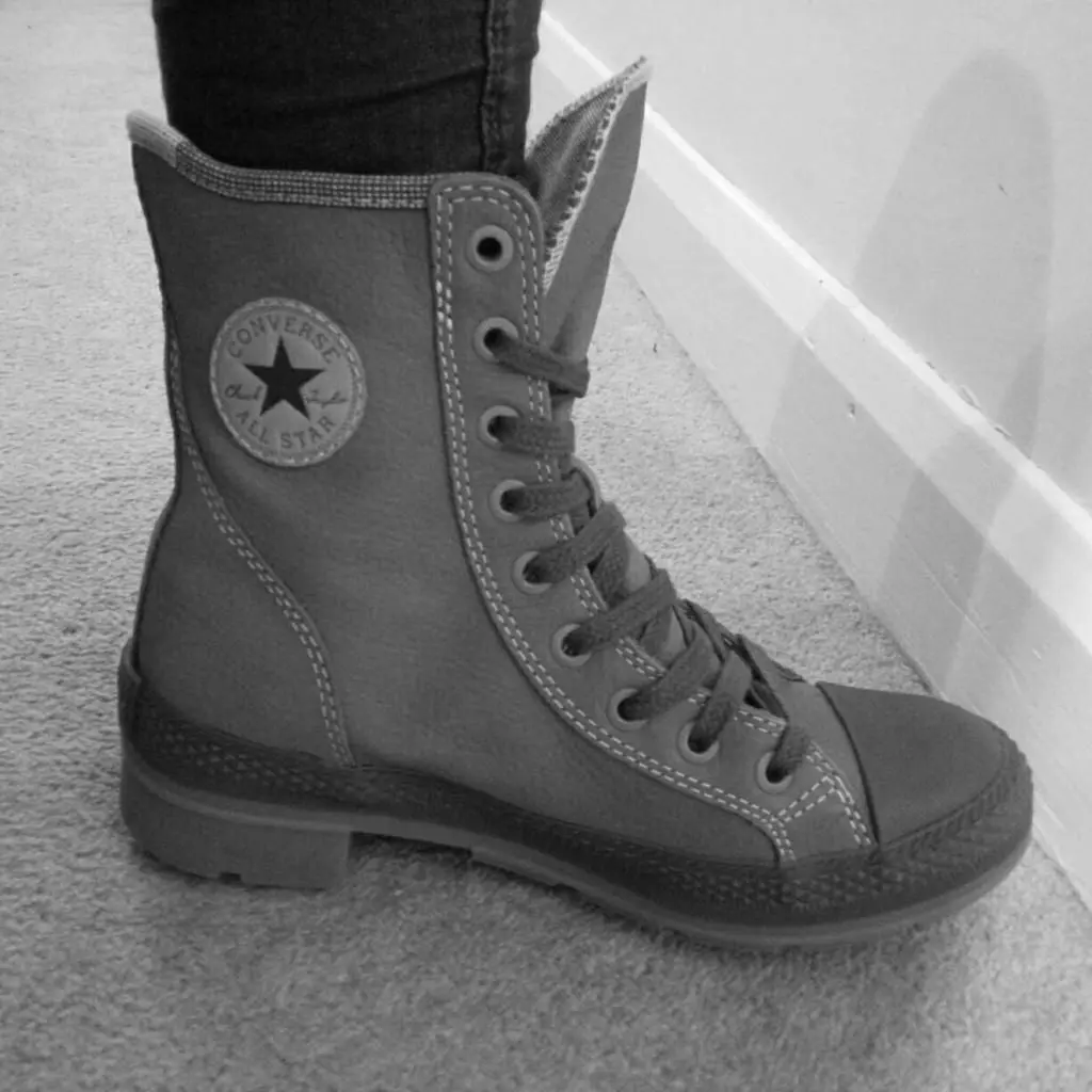 Top 5 Converse Boot Styles to Try