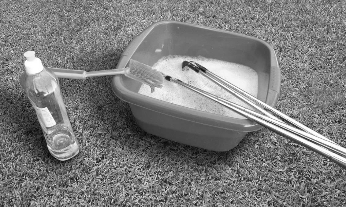 How to Clean Golf Clubs