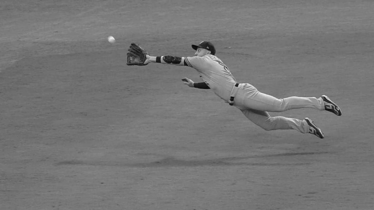 MLB Baseball Diving Catch 75