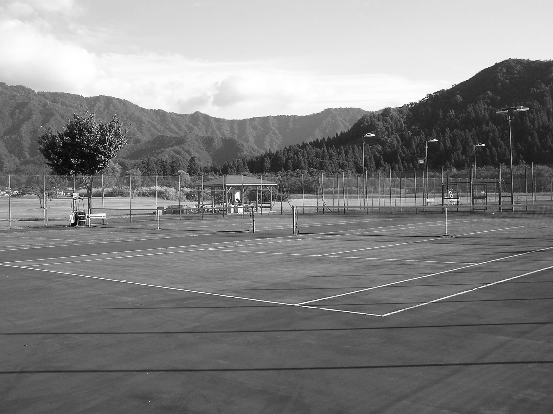 How Do I Build A Tennis Court?