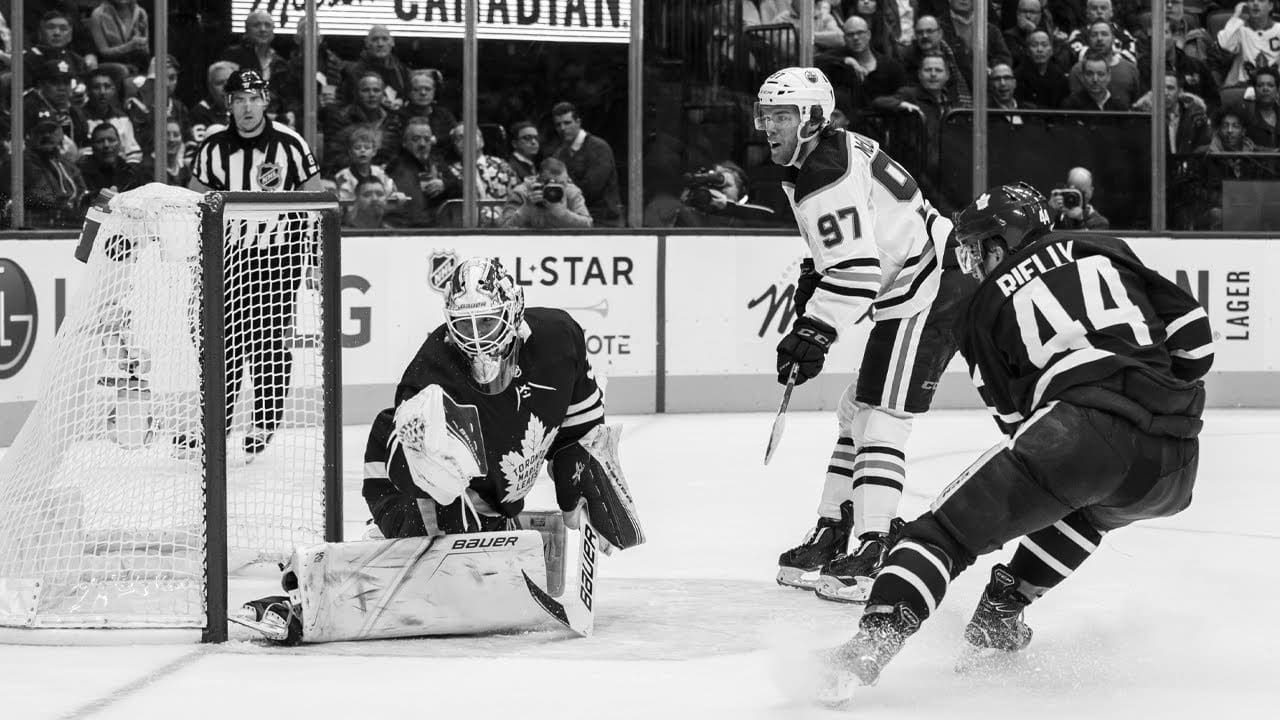 hockey top shelf shot