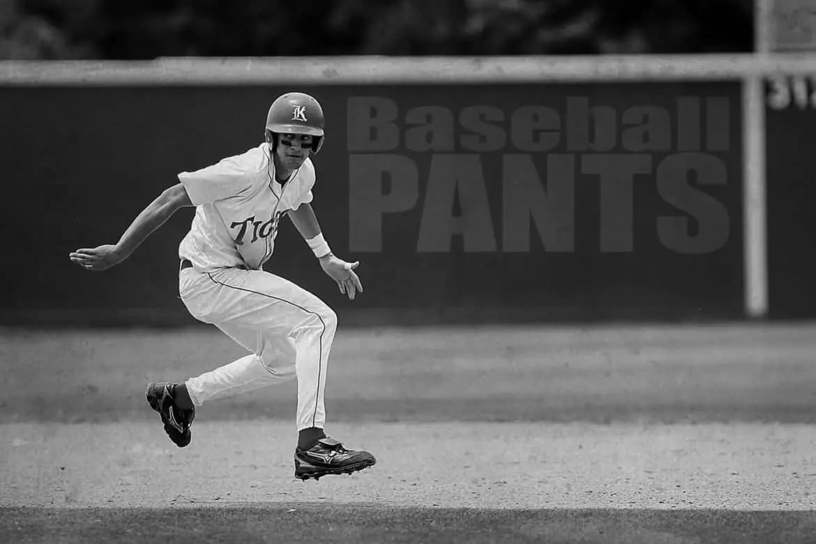 Choosing the Right Baseball Pants for Boys