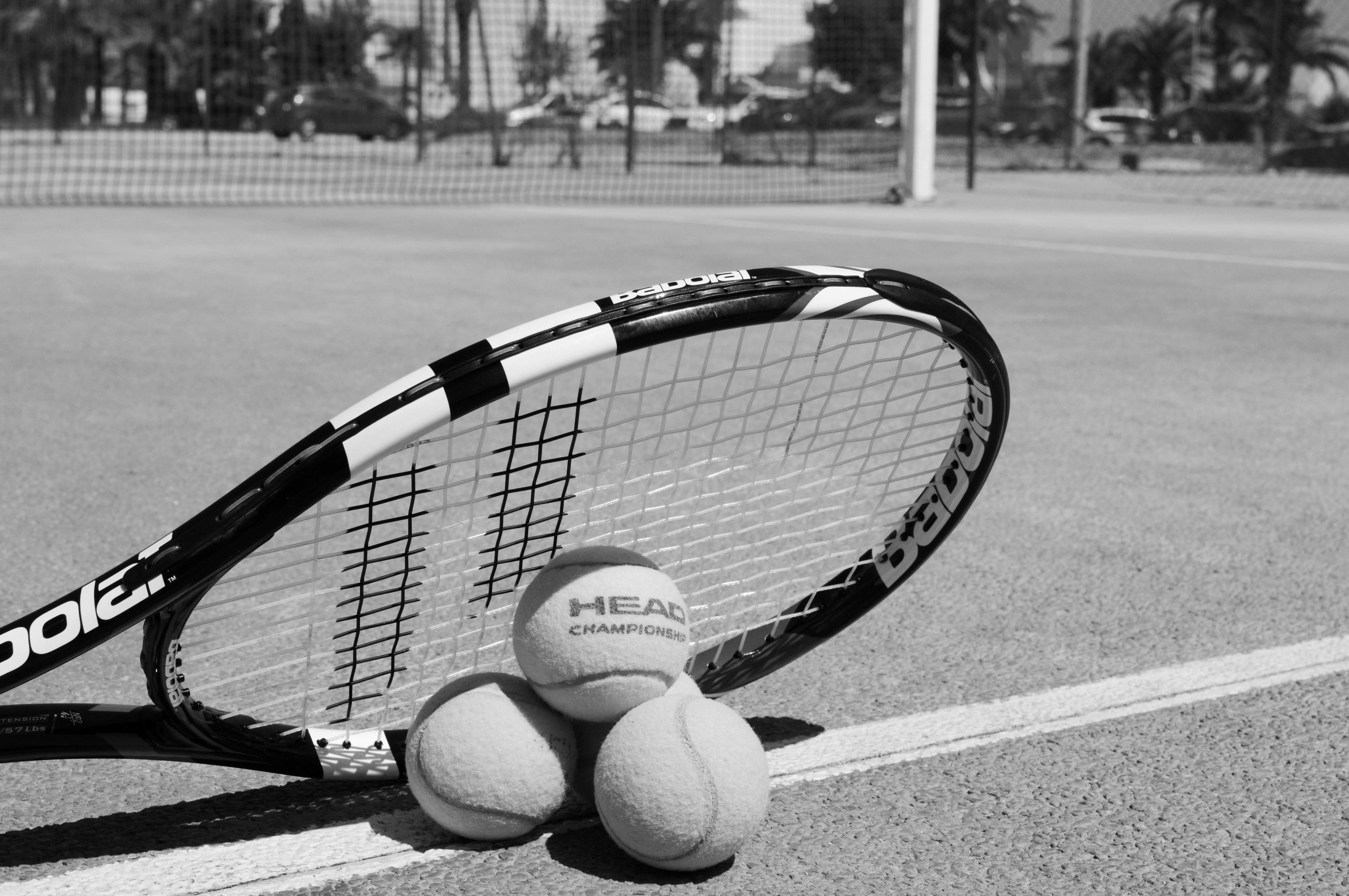 Choosing the Right Tennis Racket for You