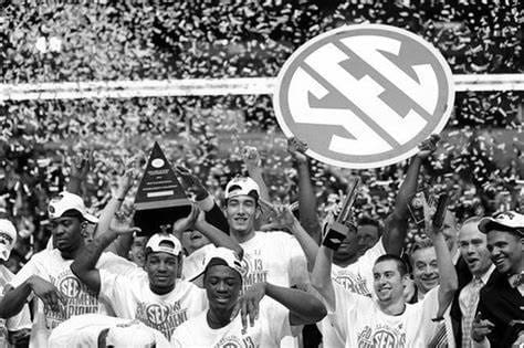 SEC Basketball Tournament History & Upsets