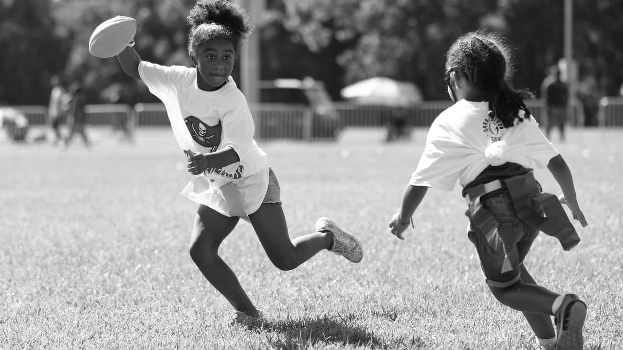 Can I Wear Tennis Shoes to Play Flag Football?