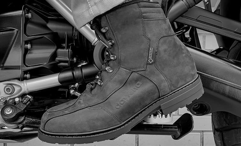 Best 10 Motorcycle Riding Boots for Safety