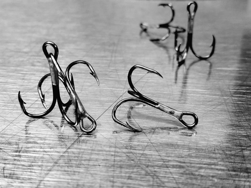 Choosing the Right Fishing Hook Size