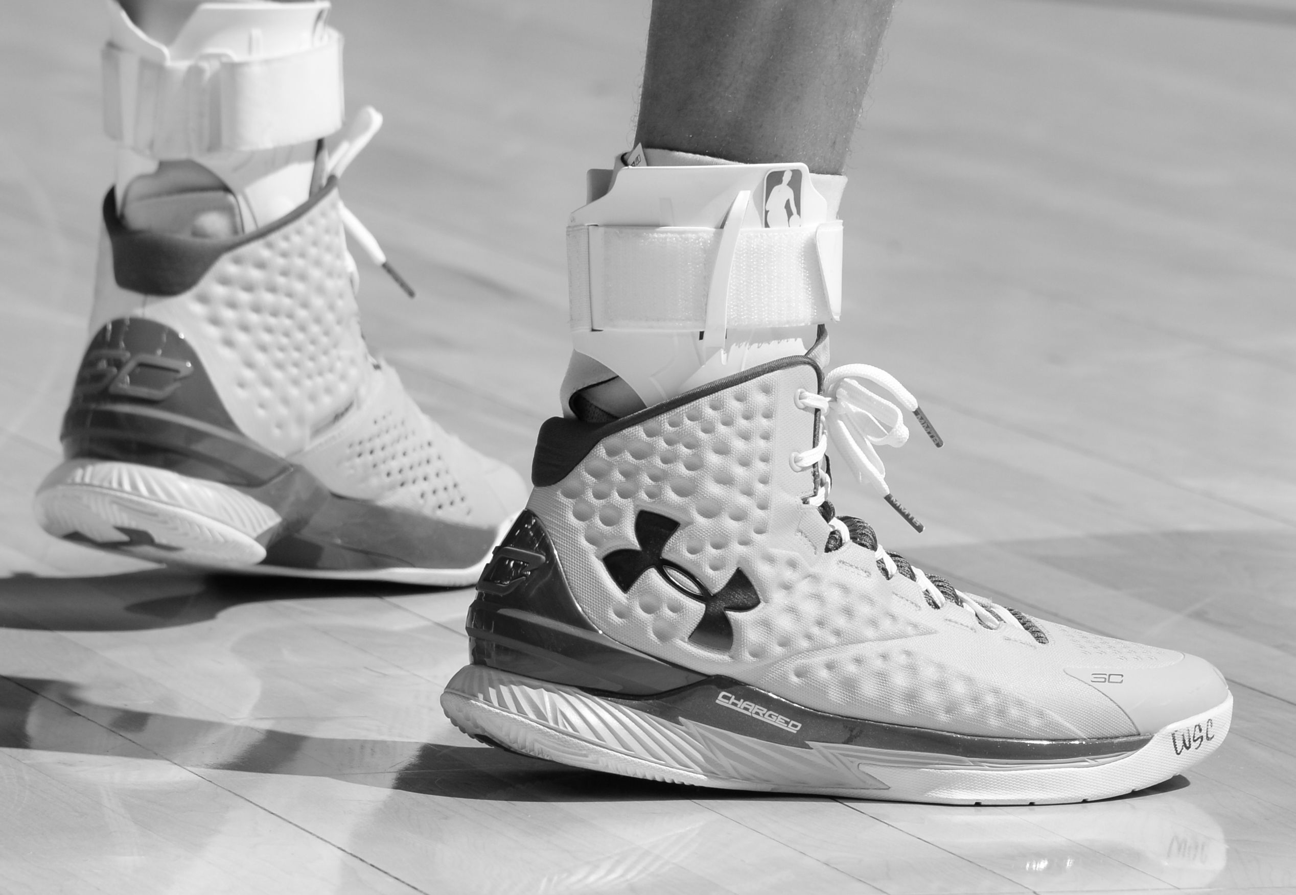 Top 5 Curry Basketball Shoes of All Time