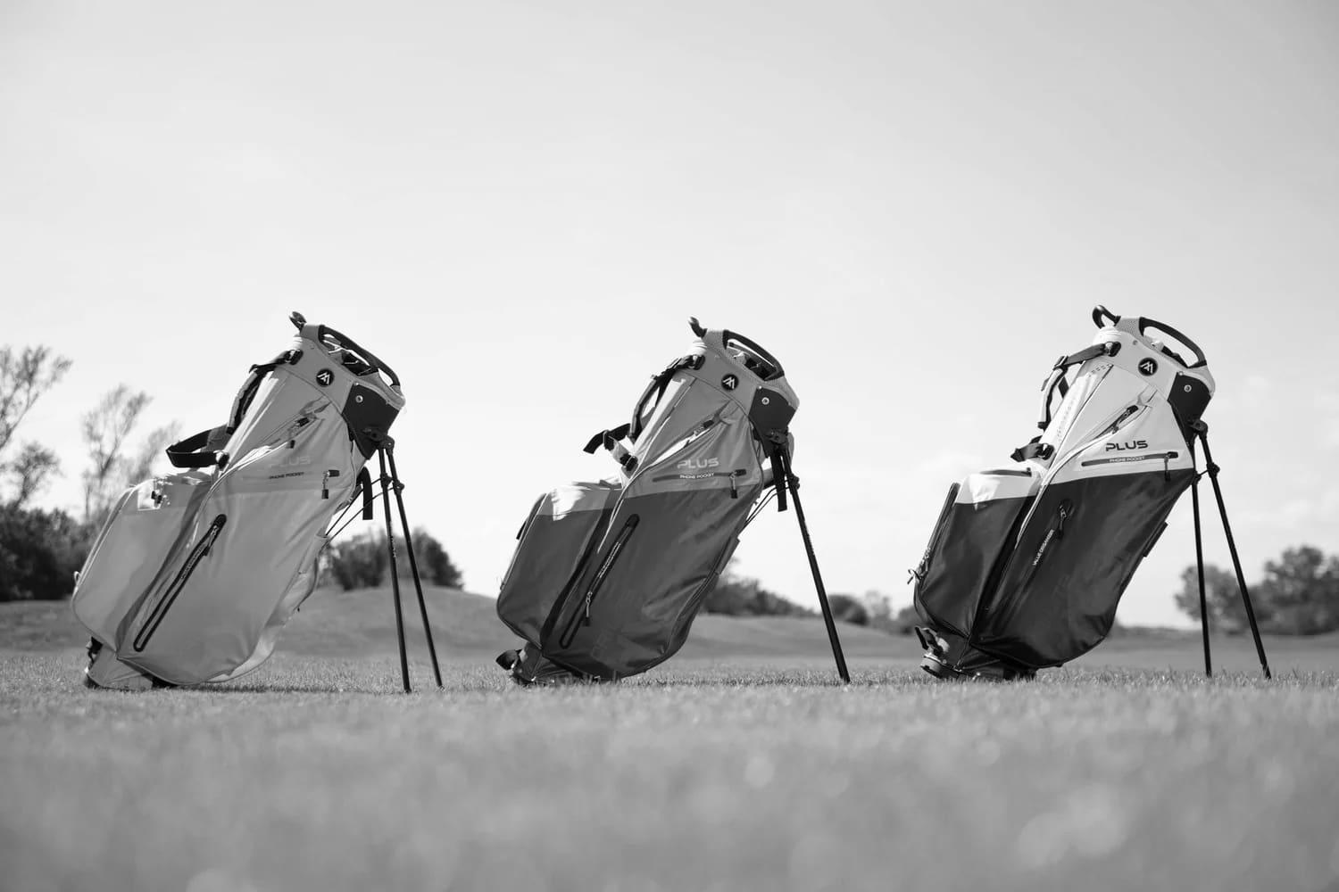 Top Hybrid Golf Bags for Every Golfer